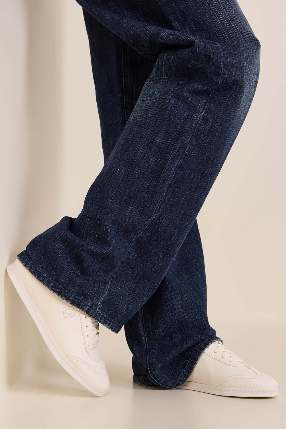 נעלי סניקרס